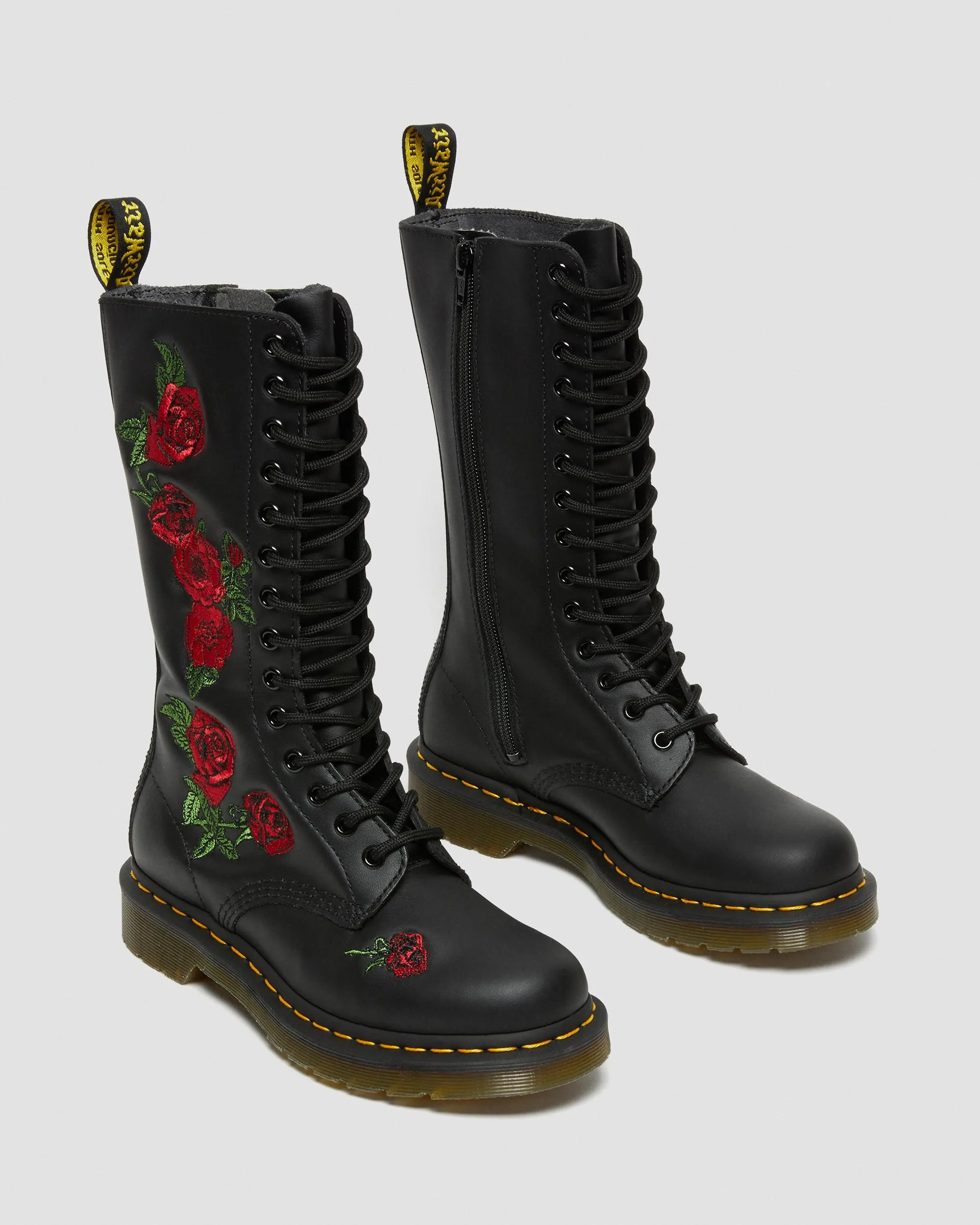 Botas 1914 Vonda de piel con bordado floral