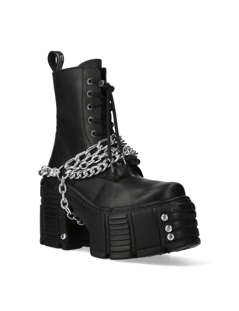 Botas newrock con cadenas