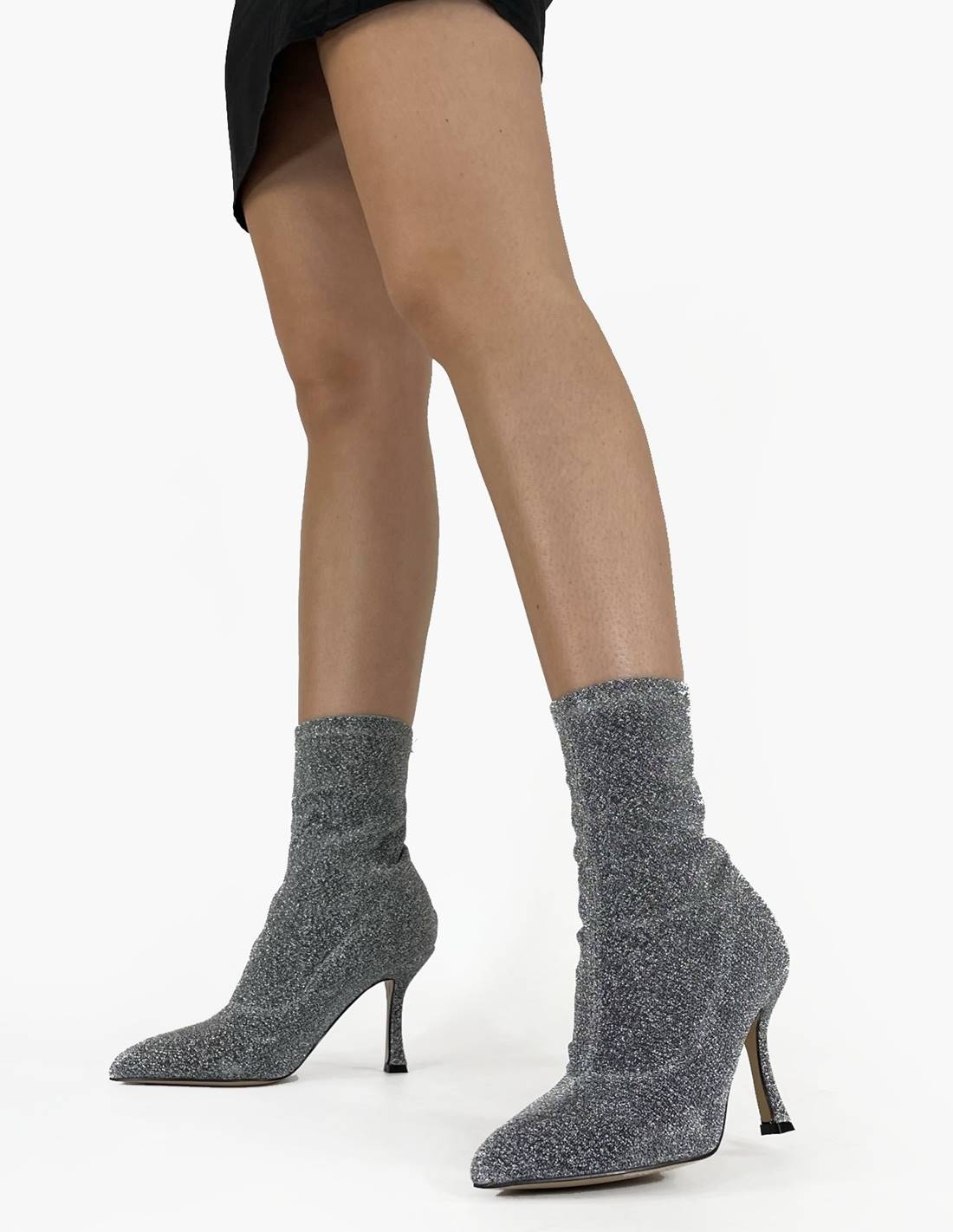 Botin brillo gris