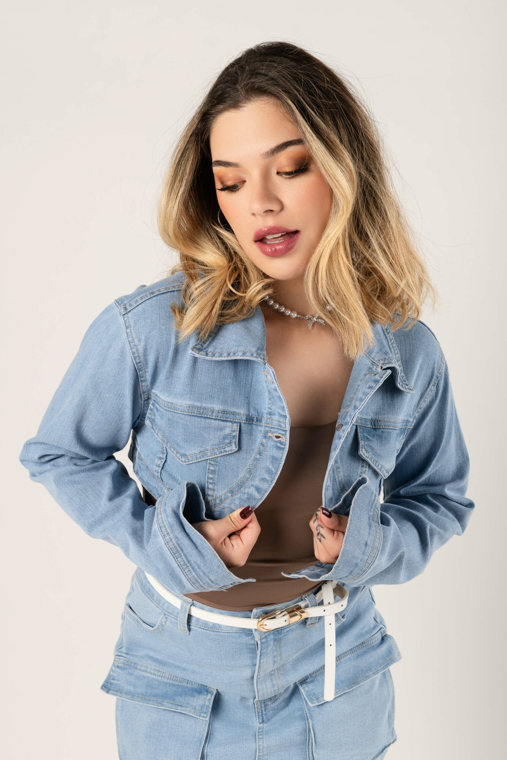 Chaqueta tipo denim tipo bolero