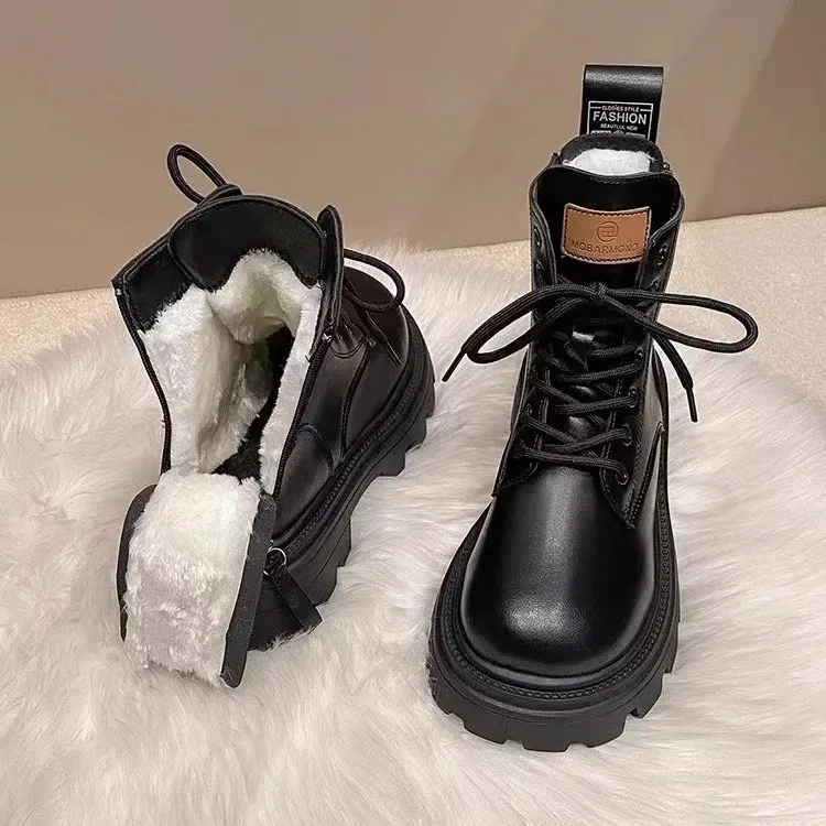 Envío gratis Nuevos diseñadores Botas para mujeres Botas de nieve Invierno Solado Martin Botas Invierno para mujeres con aislami