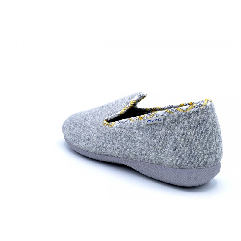 Muro 404 Gris | Zapatilla de verano cerrada para casa