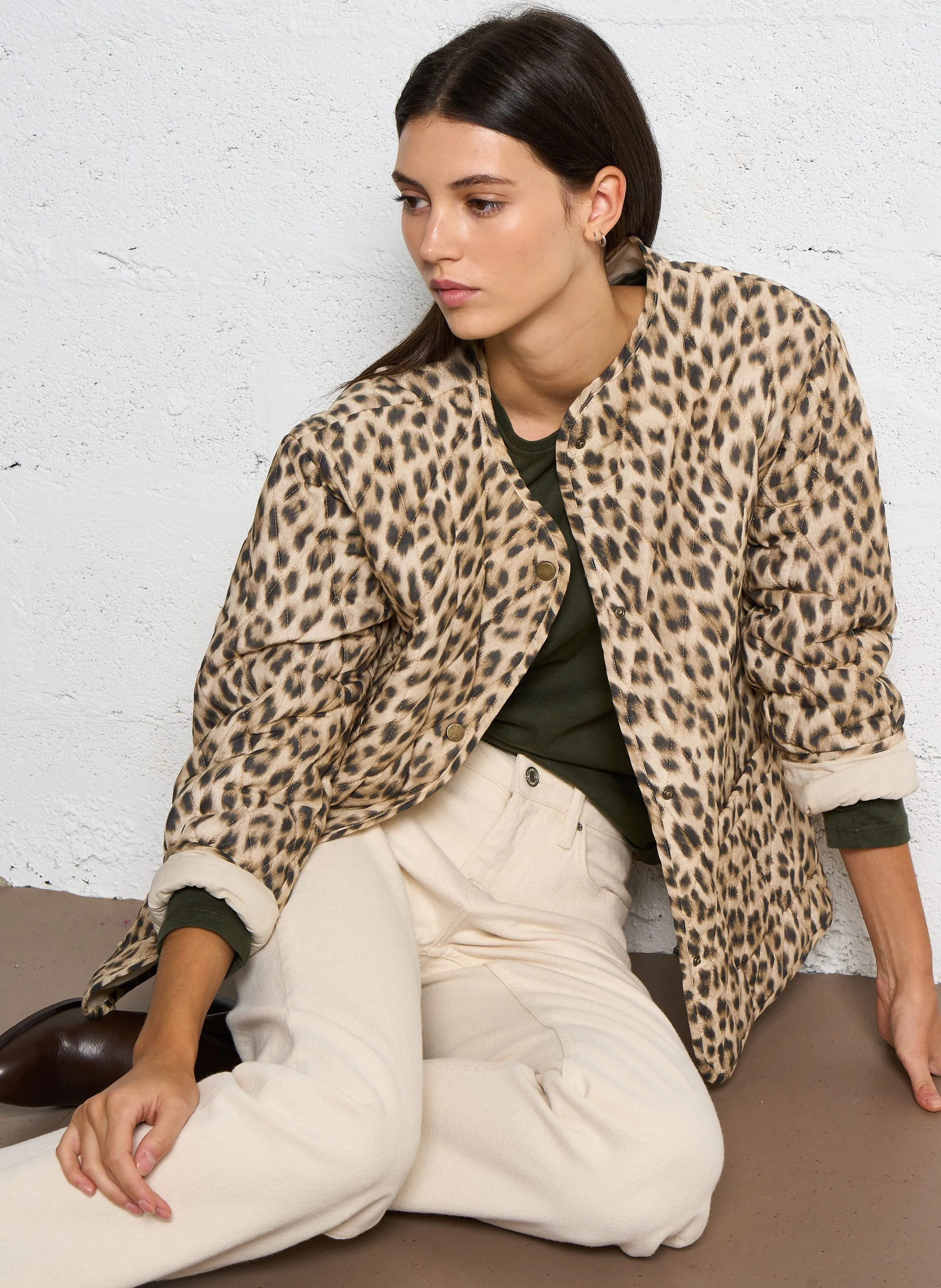 NADJA - Chaqueta recta de algodón estampado con cuello redondo en beige