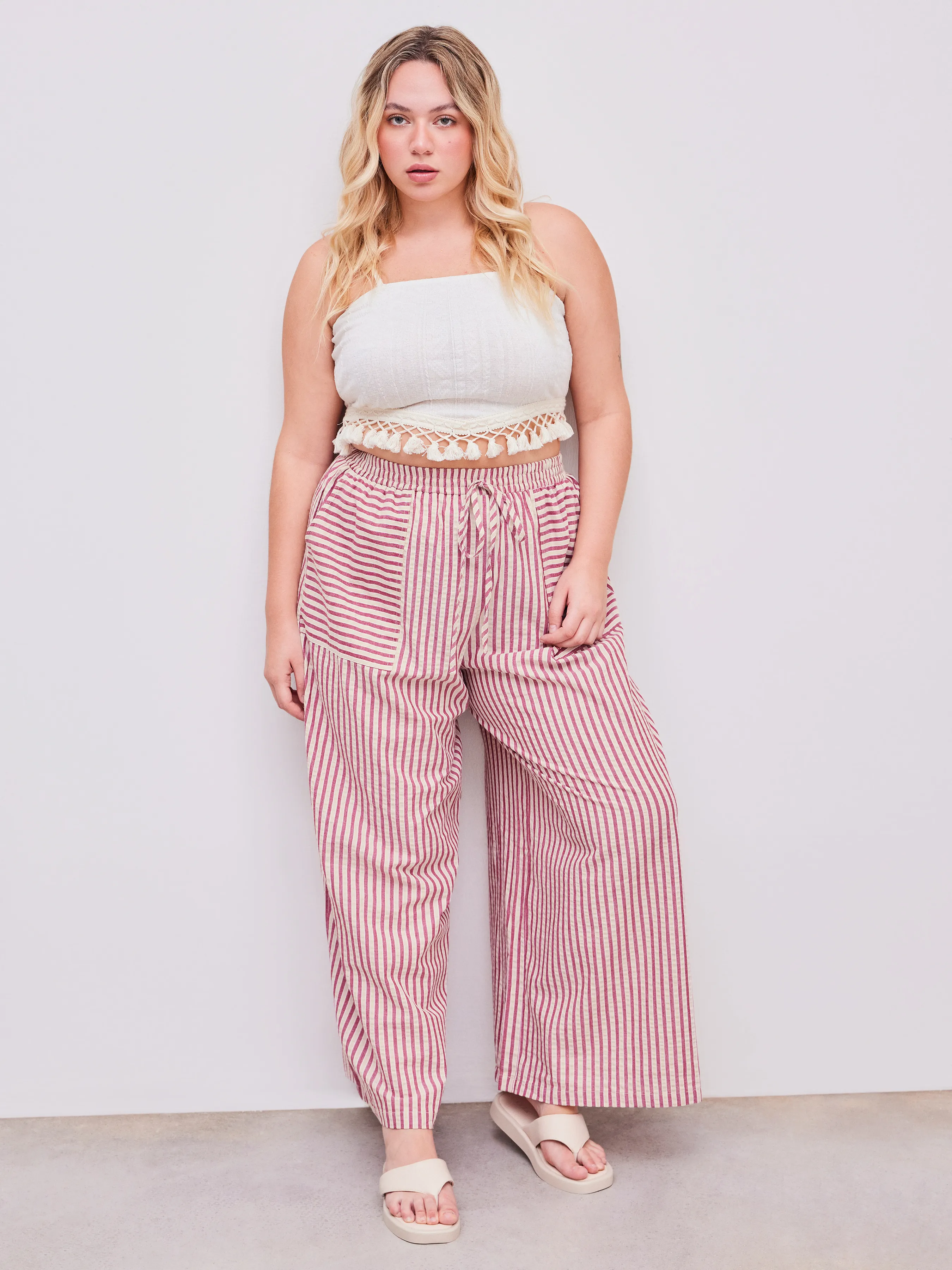 Pantalón Ancho a Rayas con Cintura Elástica y Bolsillos de Tiro Medio Curvy