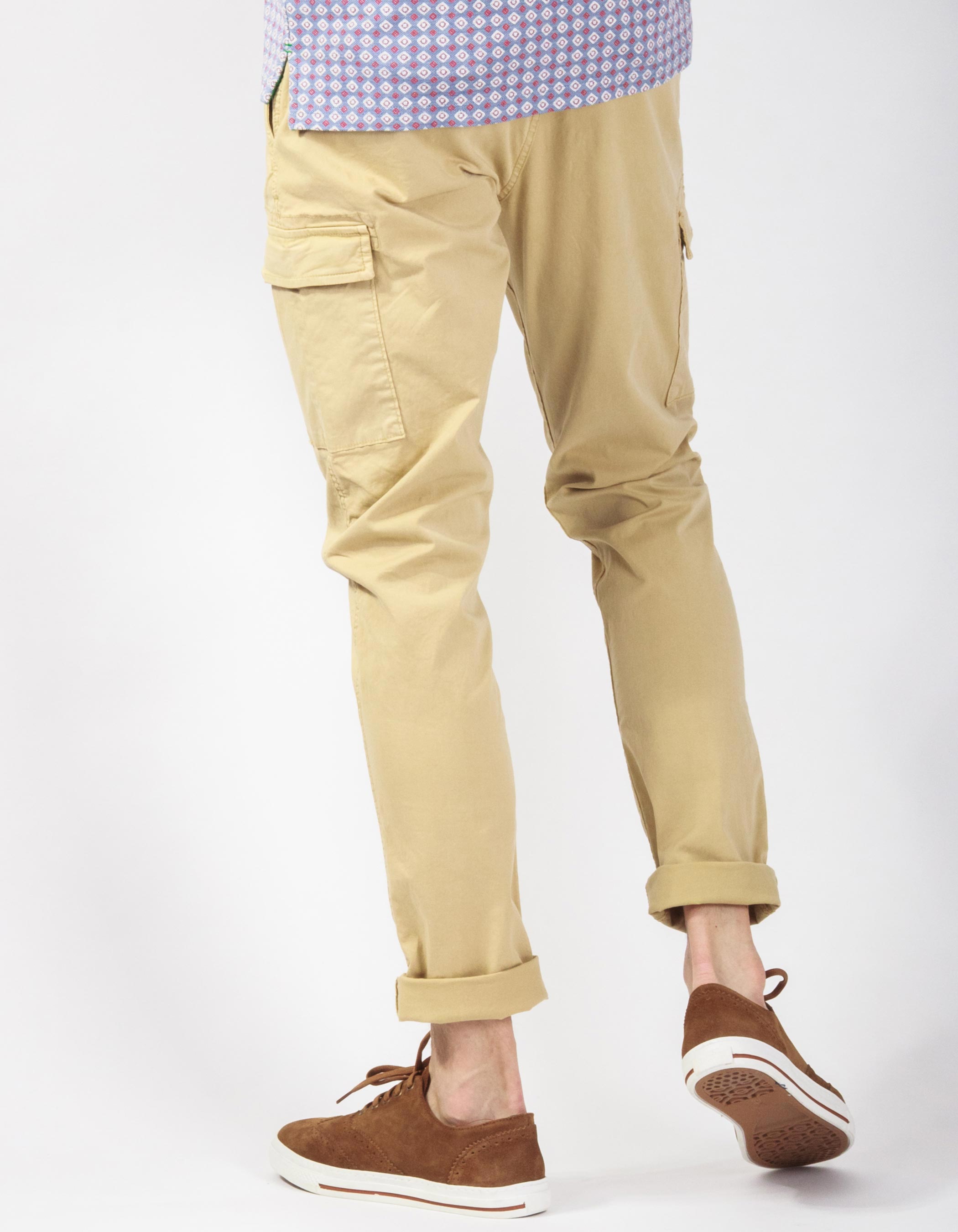 Pantalón cargo trend