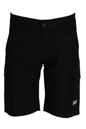 Pantalón negro corto estilo cargo con logo