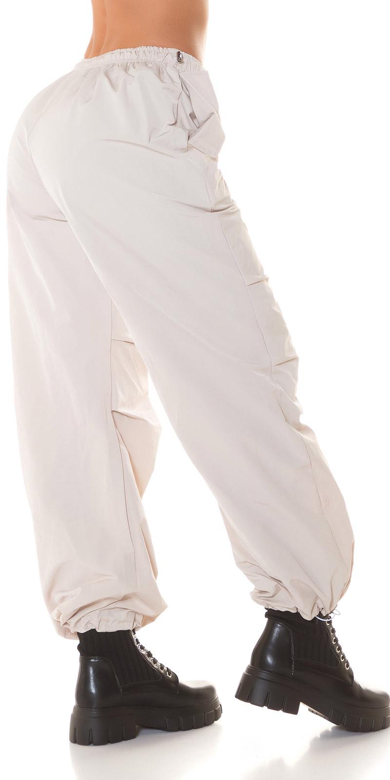 Pantalón oversize de moda mujer beige