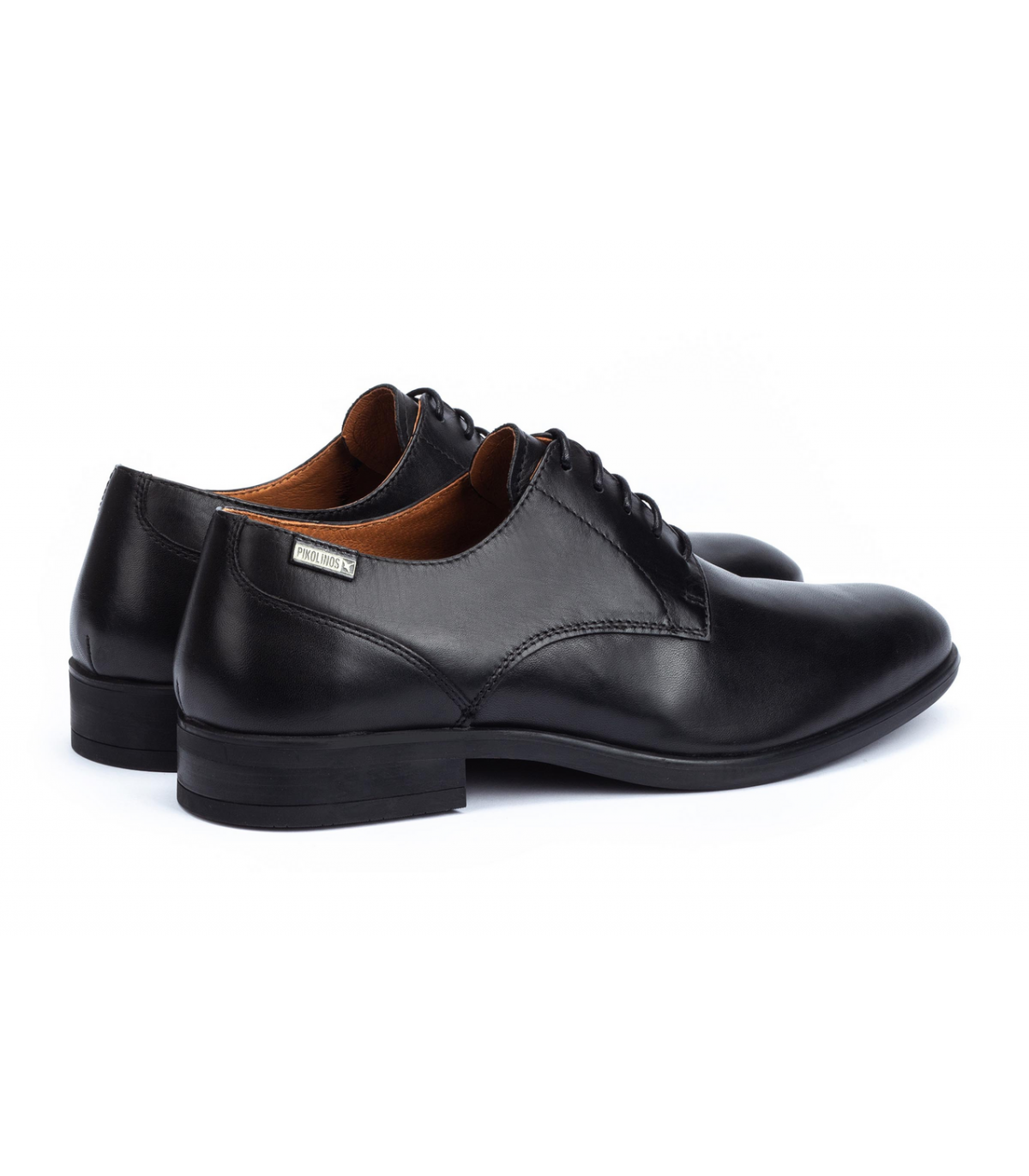 Zapatos de hombre en negro